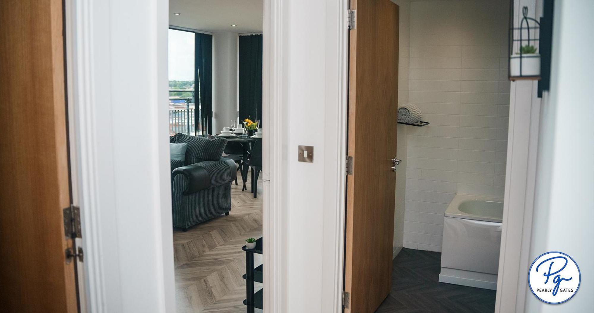 ברמינגהאם Penthouse - Amazing City Skyline Views - Free Parking - Balcony - Utilita Arena - New St Station - Bullring Shopping מראה חיצוני תמונה